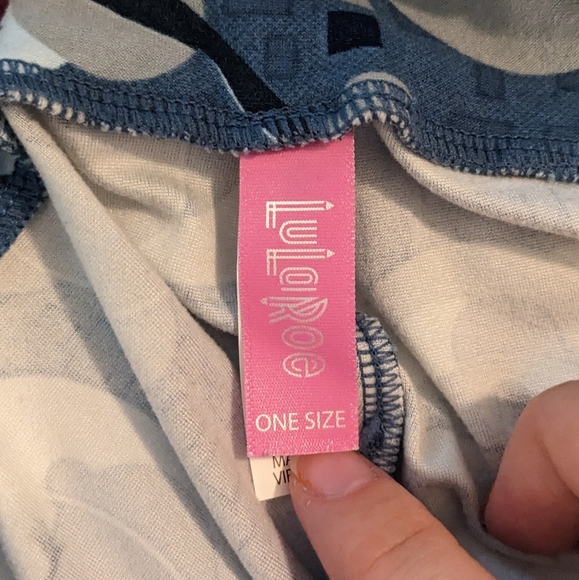 Lularoe OS Disney leggings - Picture 3 of 4